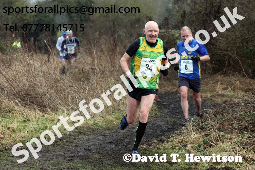 Mens 35 to 64s, 2018 North Eastern Masters, Darlington. Photo: David T. Hewitson/Sports for All Pics
